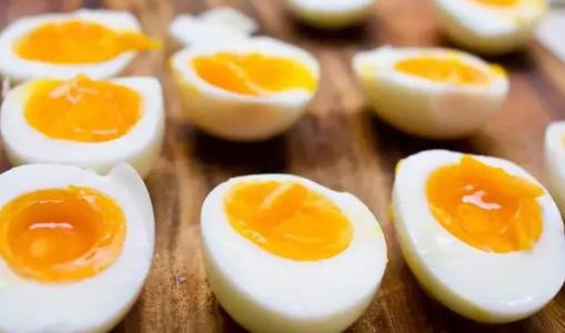 煮熟的鸡蛋多少个小时不能吃(1)