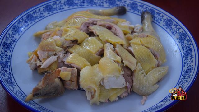 传统粤菜白切鸡怎样做，四步轻松享受美味