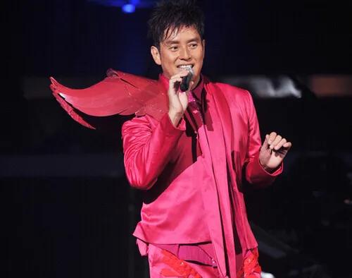 华语歌坛的传奇巨星：世界公认华语歌坛十大男巨星