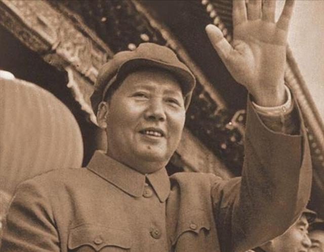 毛泽东在北大校园工作：青年时代的见证与成长